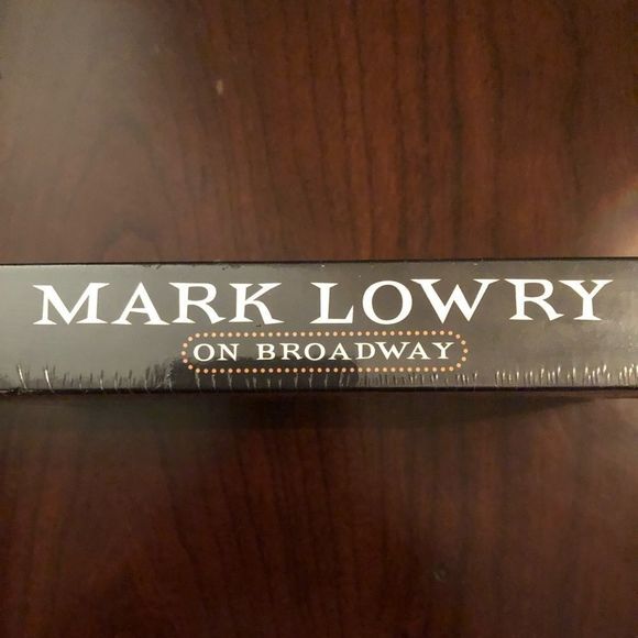 Mark Lowry on Broadway‎ VHS Broadway/Gospel, NWT, Sealed, 2001 - Picture 2 of 3